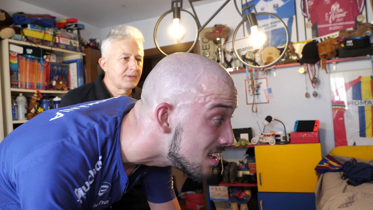 Povestea impresionantă a ciclistului paralimpic Theodor Matican » Un om cu handicap sever, pentru care imposibilul nu există: „Vreau să fiu campion olimpic!”