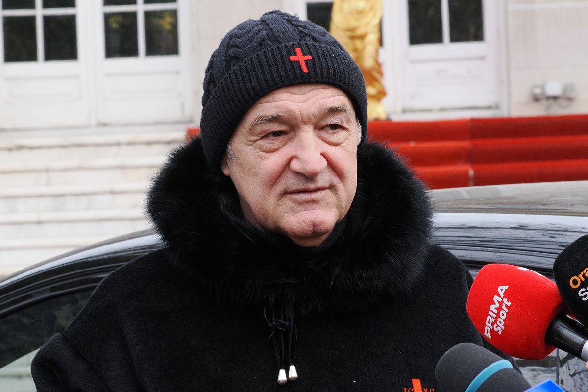 Gigi Becali a pus mâna pe telefon și-a sunat direct: „Se uită ăia la tine ca oile în țarc la cioban” » Dezvăluiri din culise: „Omul ăsta mi-a salvat viața”