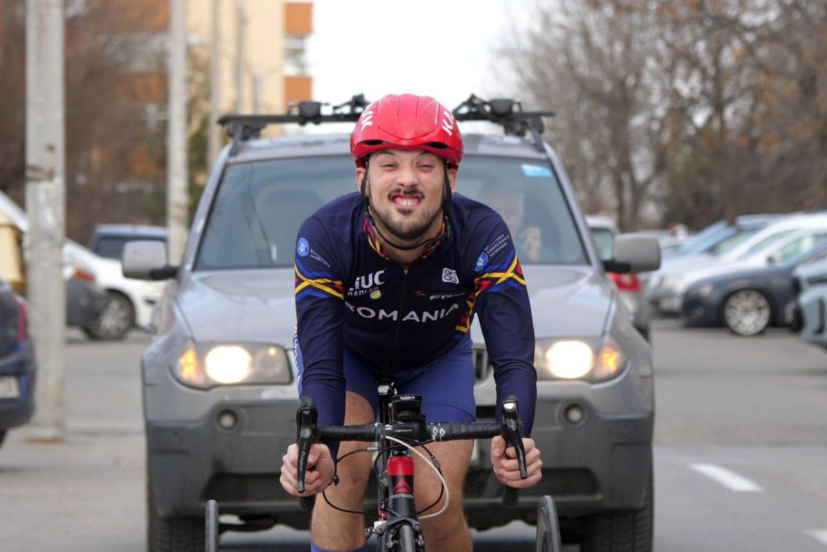 Povestea impresionantă a ciclistului paralimpic Theodor Matican » Un om cu handicap sever, pentru care imposibilul nu există: „Vreau să fiu campion olimpic!”