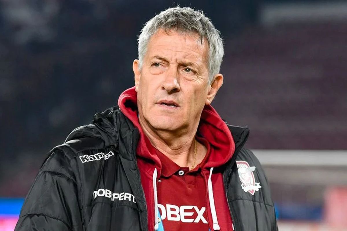 Bergodi, după ce tot stadionul i-a cerut demisia: „Conducerea evaluează, nu-mi dau eu cu părerea”