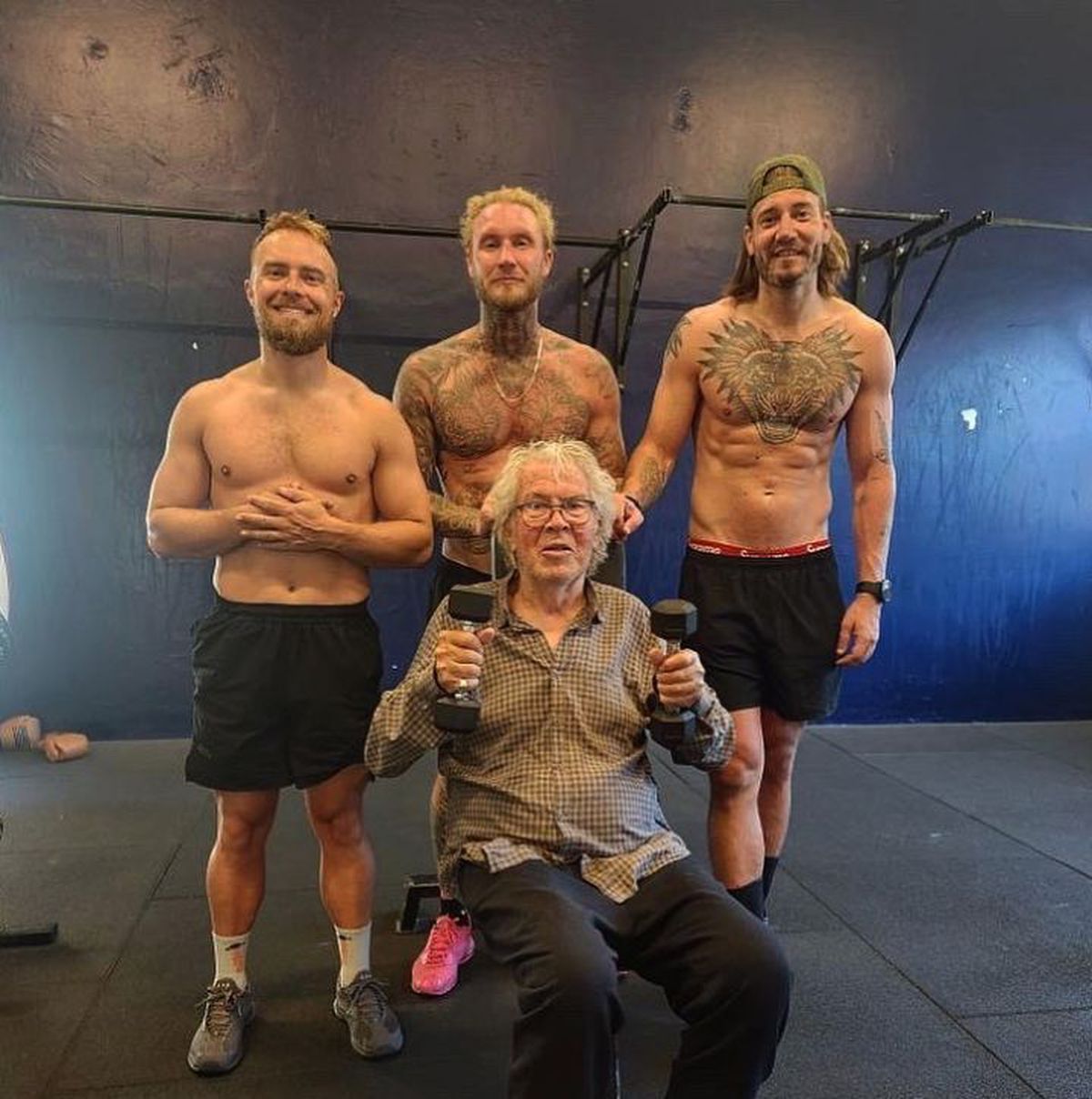 „Lordul” fotbalului, protagonistul unei emisiuni neconvenționale la TV: „Nimeni nu e în siguranță!” » Imagini senzaționale