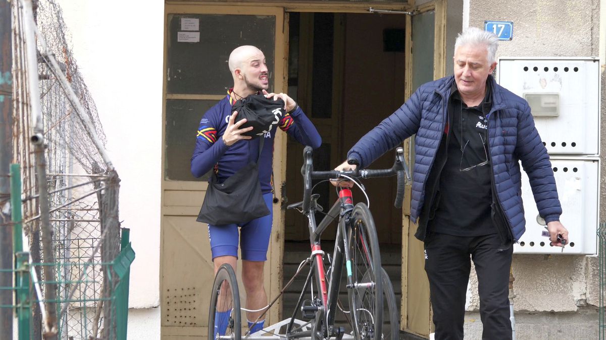 Povestea impresionantă a ciclistului paralimpic Theodor Matican » Un om cu handicap sever, pentru care imposibilul nu există: „Vreau să fiu campion olimpic!”