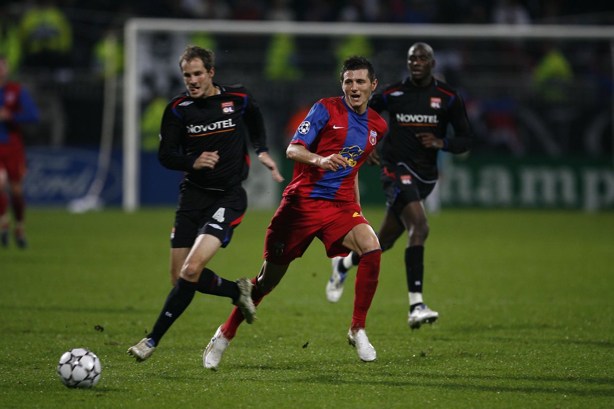 Imagini de arhivă de la duelurile dintre FCSB și Lyon