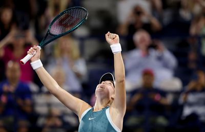 Tenisul feminin chiar are un nou superstar în 2025! După Swiatek, a bătut-o și pe Rybakina și e în finală la Dubai