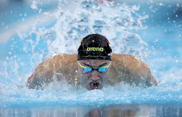 Prima retragere de marcă de la Campionatele Mondiale de Natație de la Singapore