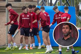 „E grav” » 4 juniori de la Rapid au petrecut în club, cu alcool. Ce au pățit: „Le-am dat salopete și căști. Vreți în club?!”