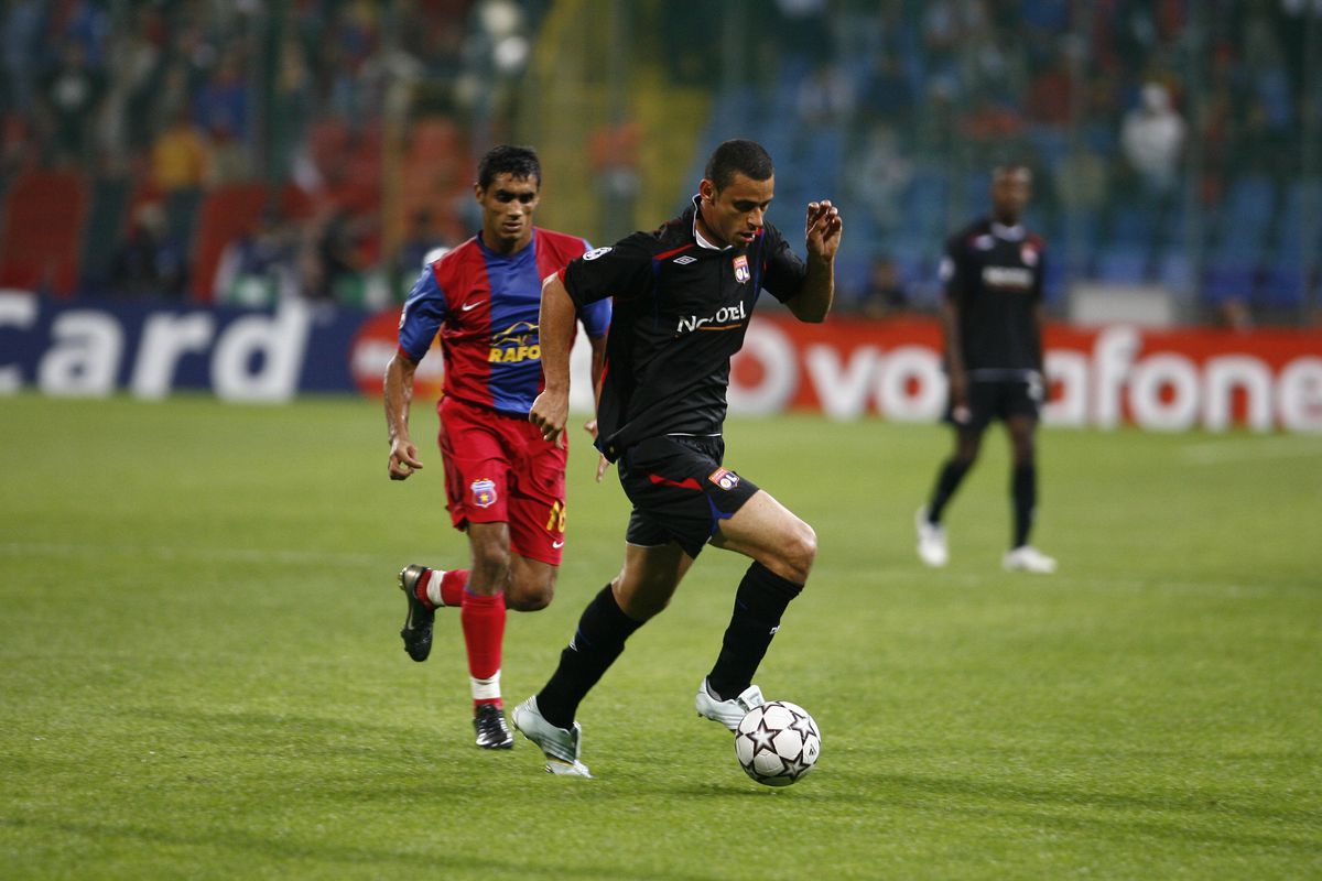 Benzema, Lloris, Juninho vs. Rădoi, Nicoliță, Dayro Moreno » Imagini de colecție: cum arătau FCSB și Lyon la precedentele 4 dueluri