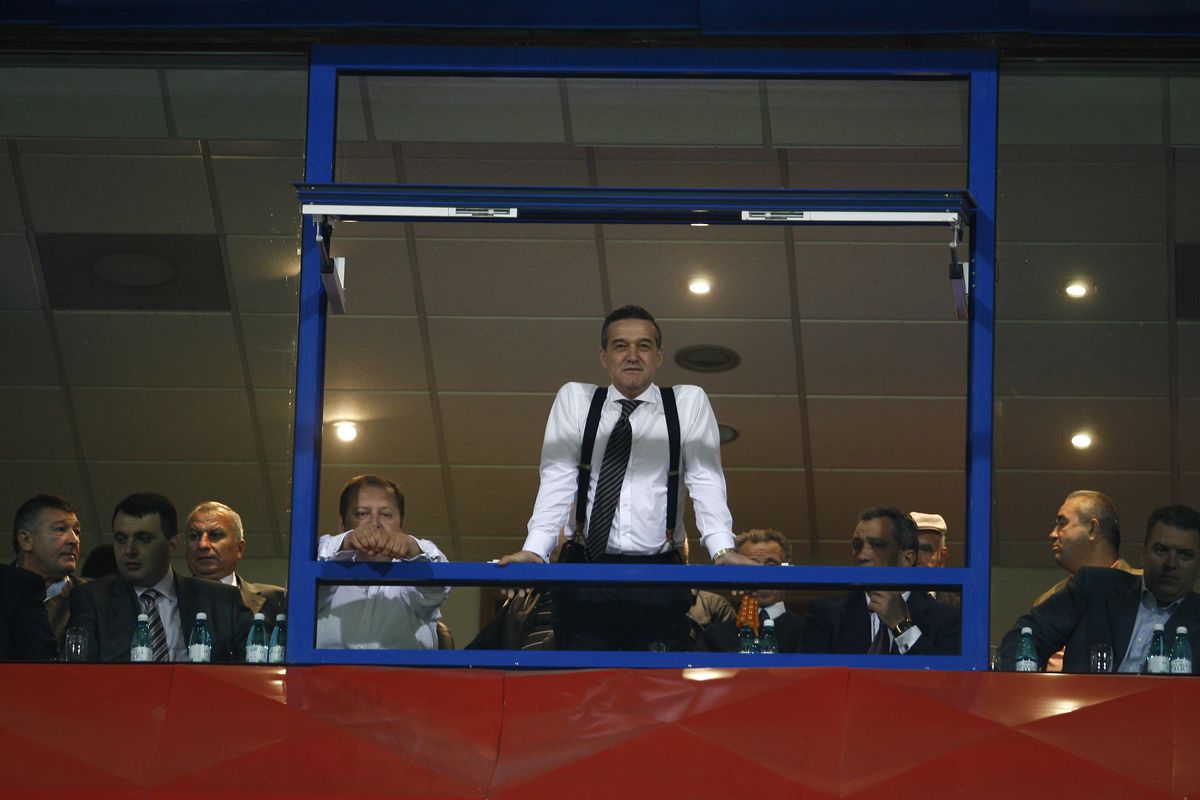 Imagini de arhivă de la duelurile dintre FCSB și Lyon