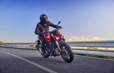 Honda a lansat cel mai puternic Hornet al său de până acum