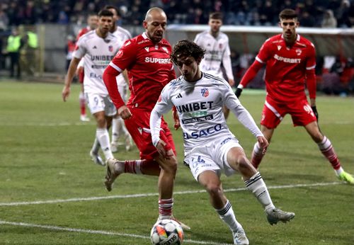 La Botoșani se interzic semințele la meciuri