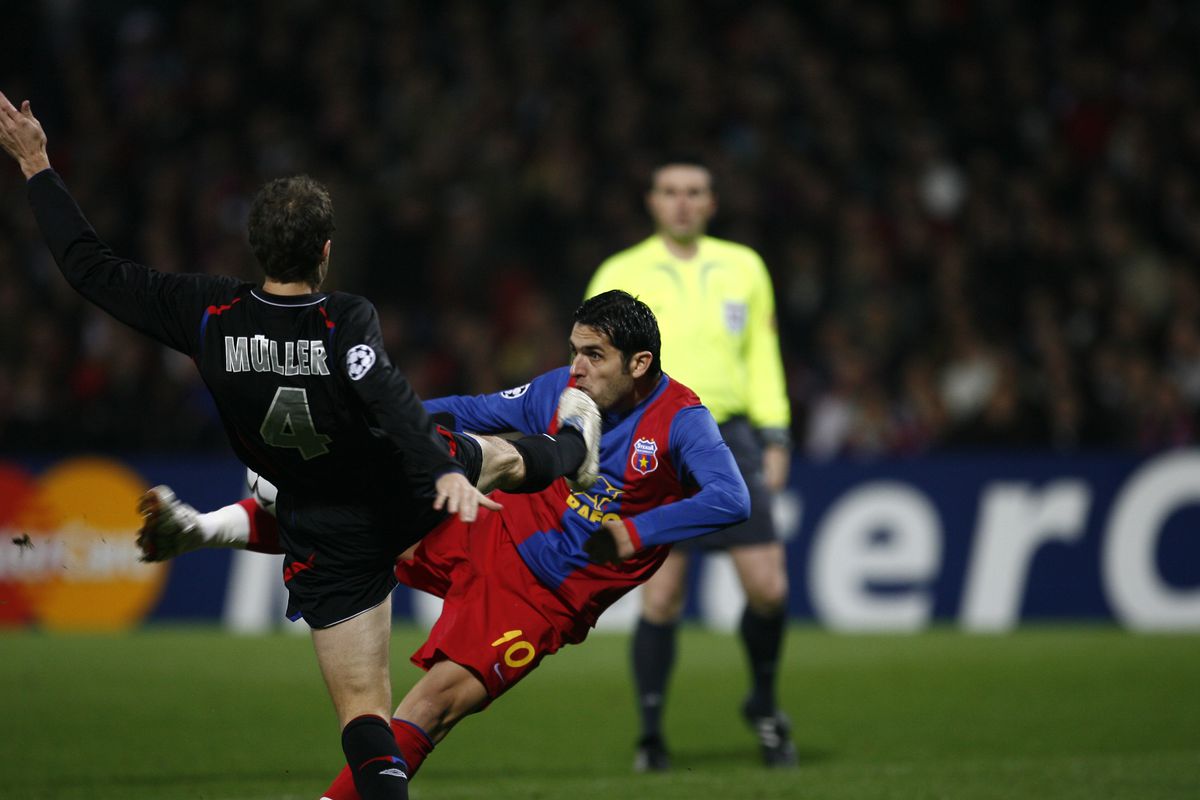 Imagini de arhivă de la duelurile dintre FCSB și Lyon