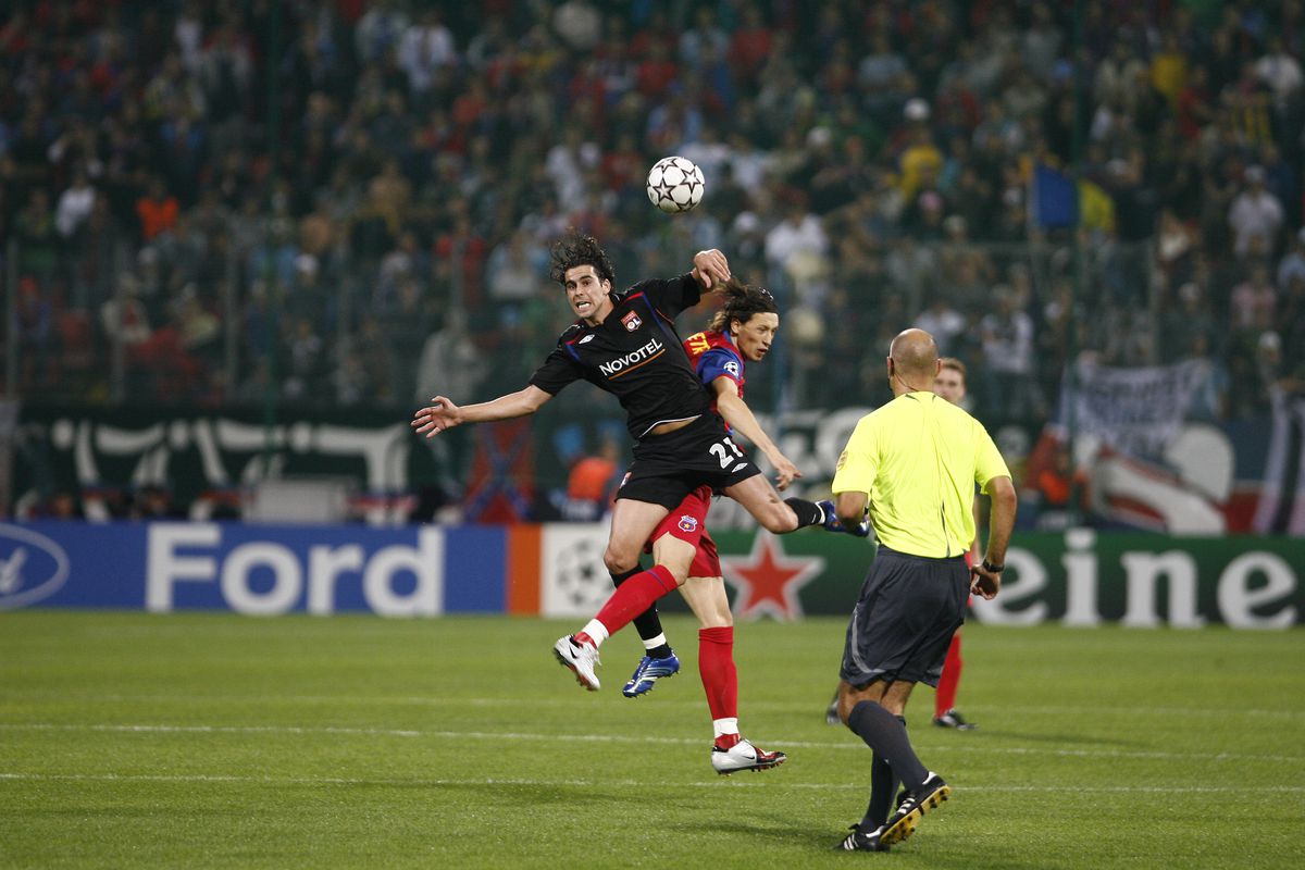 Benzema, Lloris, Juninho vs. Rădoi, Nicoliță, Dayro Moreno » Imagini de colecție: cum arătau FCSB și Lyon la precedentele 4 dueluri