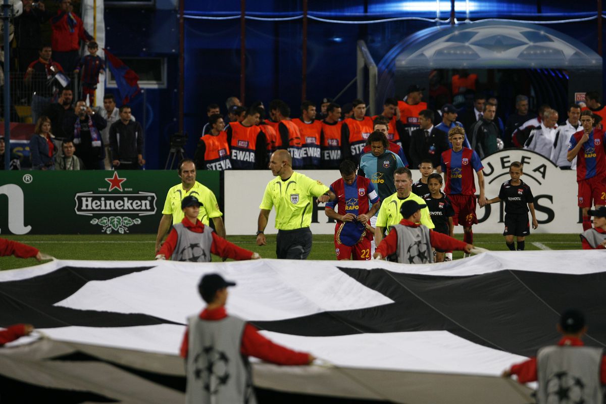 Benzema, Lloris, Juninho vs. Rădoi, Nicoliță, Dayro Moreno » Imagini de colecție: cum arătau FCSB și Lyon la precedentele 4 dueluri