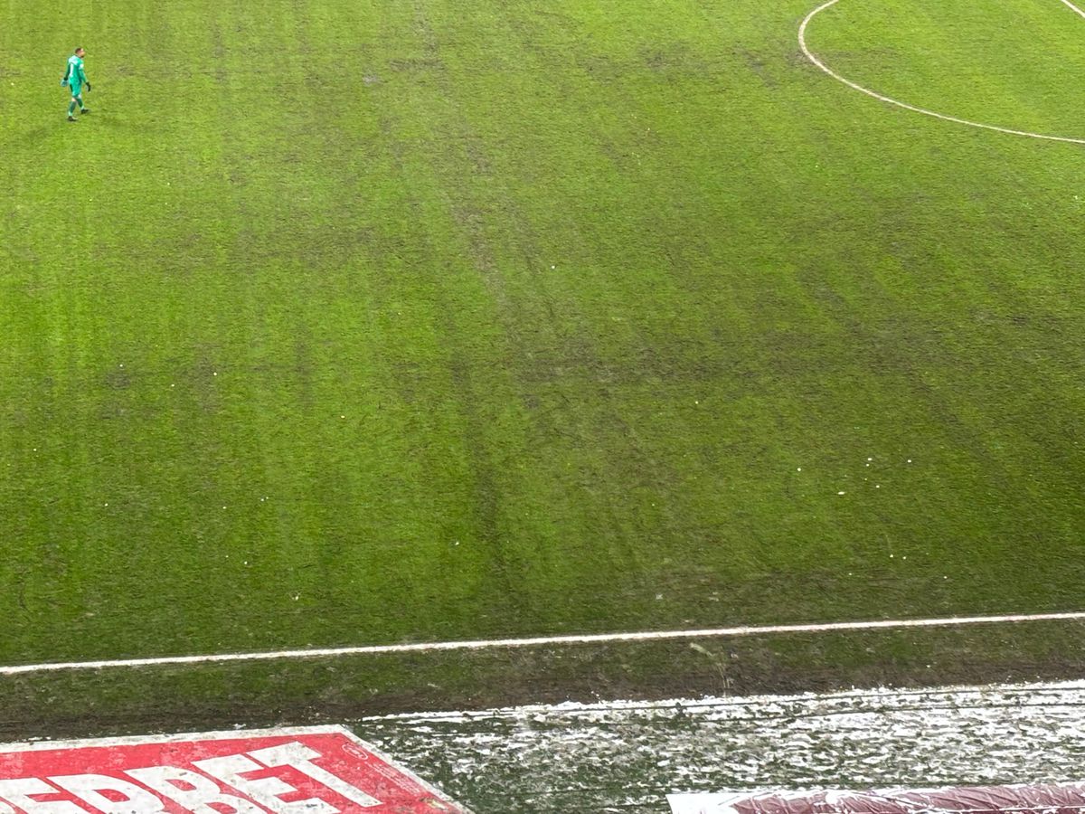 După Rapid - Dinamo, dezastrul » Așa arată gazonul Arenei Naționale înainte de FCSB - Metaloglobus