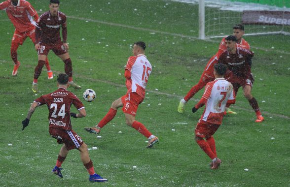 Le-au dat cu pana peste ochi