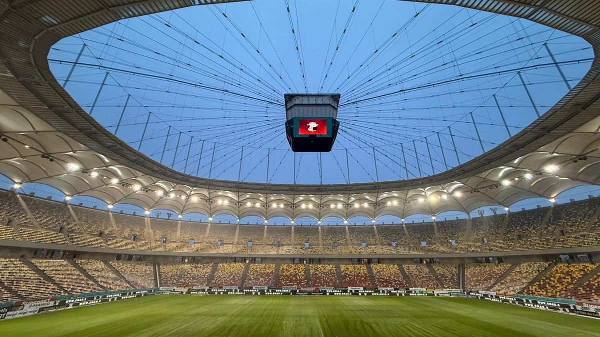 Arena Națională, cu două ore înainte de Rapid - Dinamo, etapa 28 + lojile celor două echipe