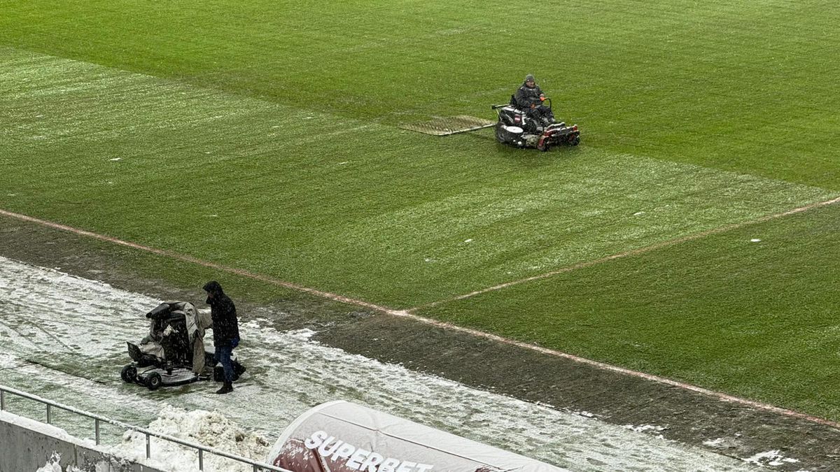 Arena Națională, cu două ore înainte de Rapid - Dinamo, etapa 28 + lojile celor două echipe