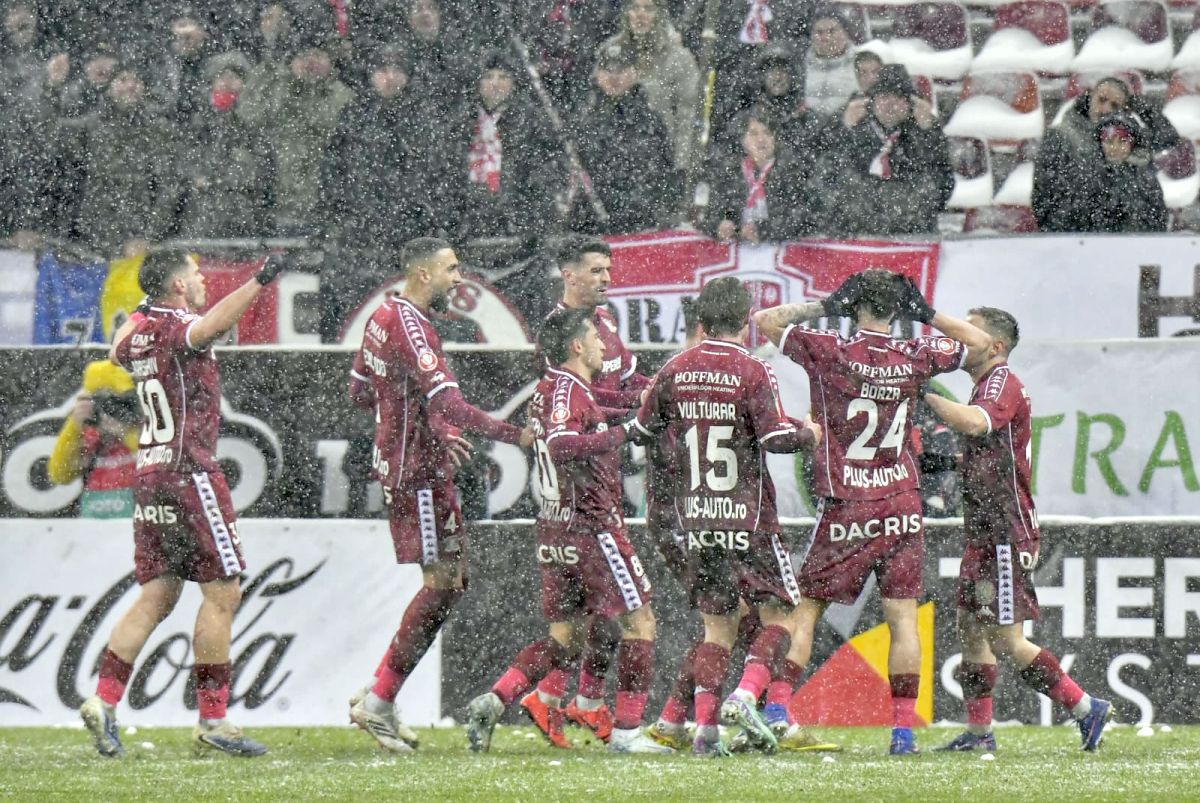 Rapid, meseriașă în derby-uri! O bate iar pe Dinamo, urmează un play-off fascinant » Noul clasament la vârful Superligii