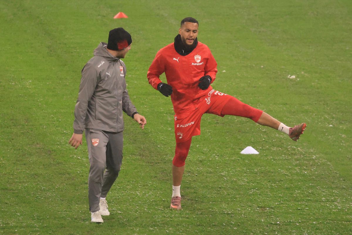 Imagini de la încălzire înainte de Rapid - Dinamo, 21.02.2026