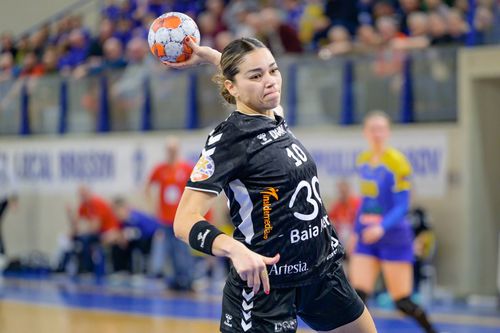 Mosonmagyarovari - Minaur Baia Mare, calificarea în „sferturi” se joacă în Ungaria // FOTO: Imago Images