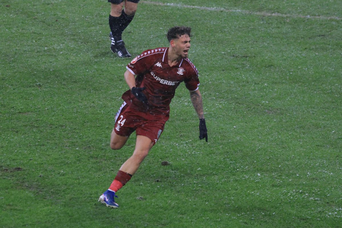 Mărginean a dezvăluit discuția cu arbitrul Vidican, după ce a anulat golul lui Dinamo