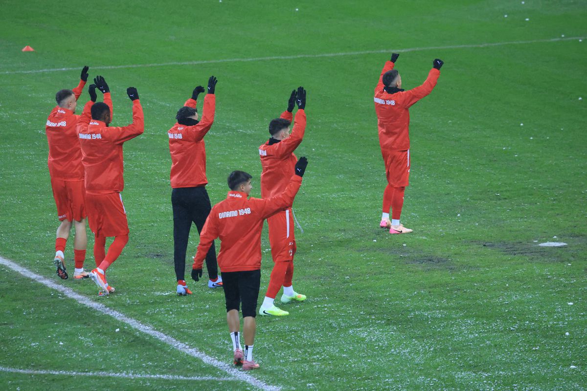 Imagini de la încălzire înainte de Rapid - Dinamo, 21.02.2026