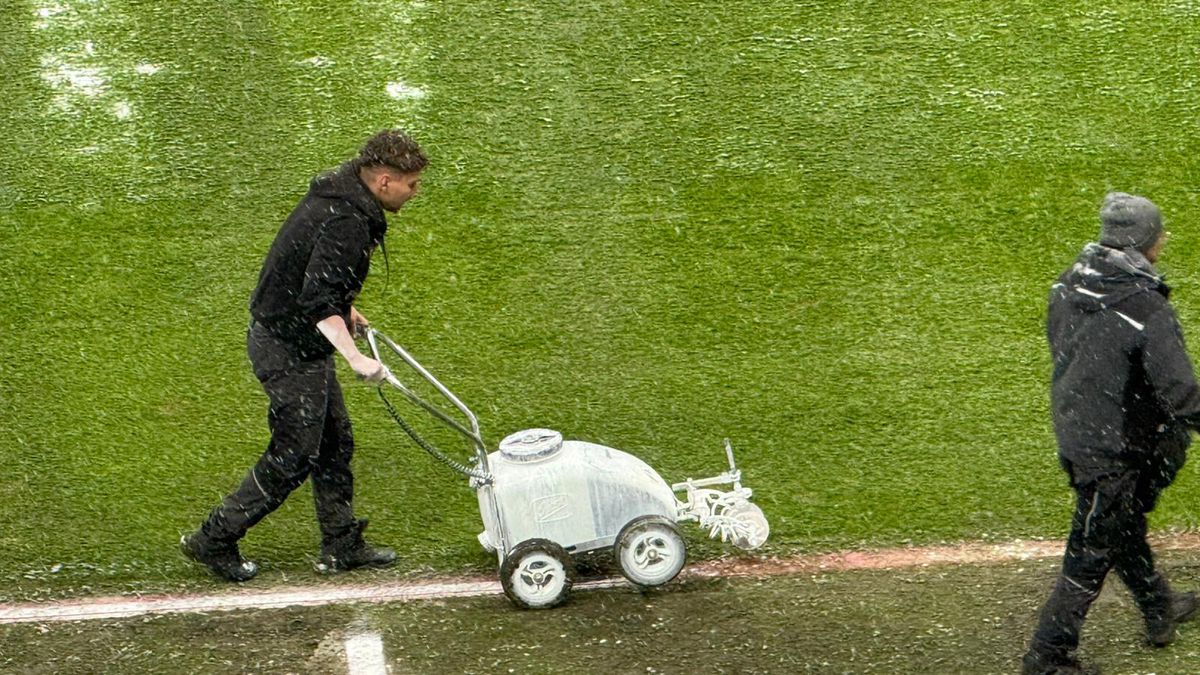 Arena Națională, cu două ore înainte de Rapid - Dinamo, etapa 28 + lojile celor două echipe