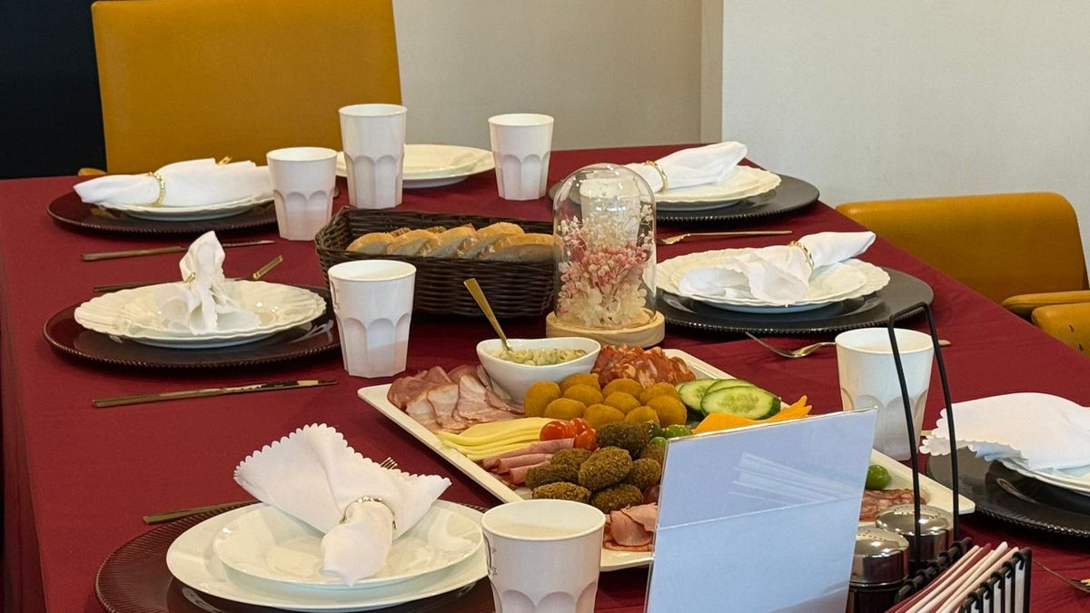 Arena Națională, cu două ore înainte de Rapid - Dinamo, etapa 28 + lojile celor două echipe