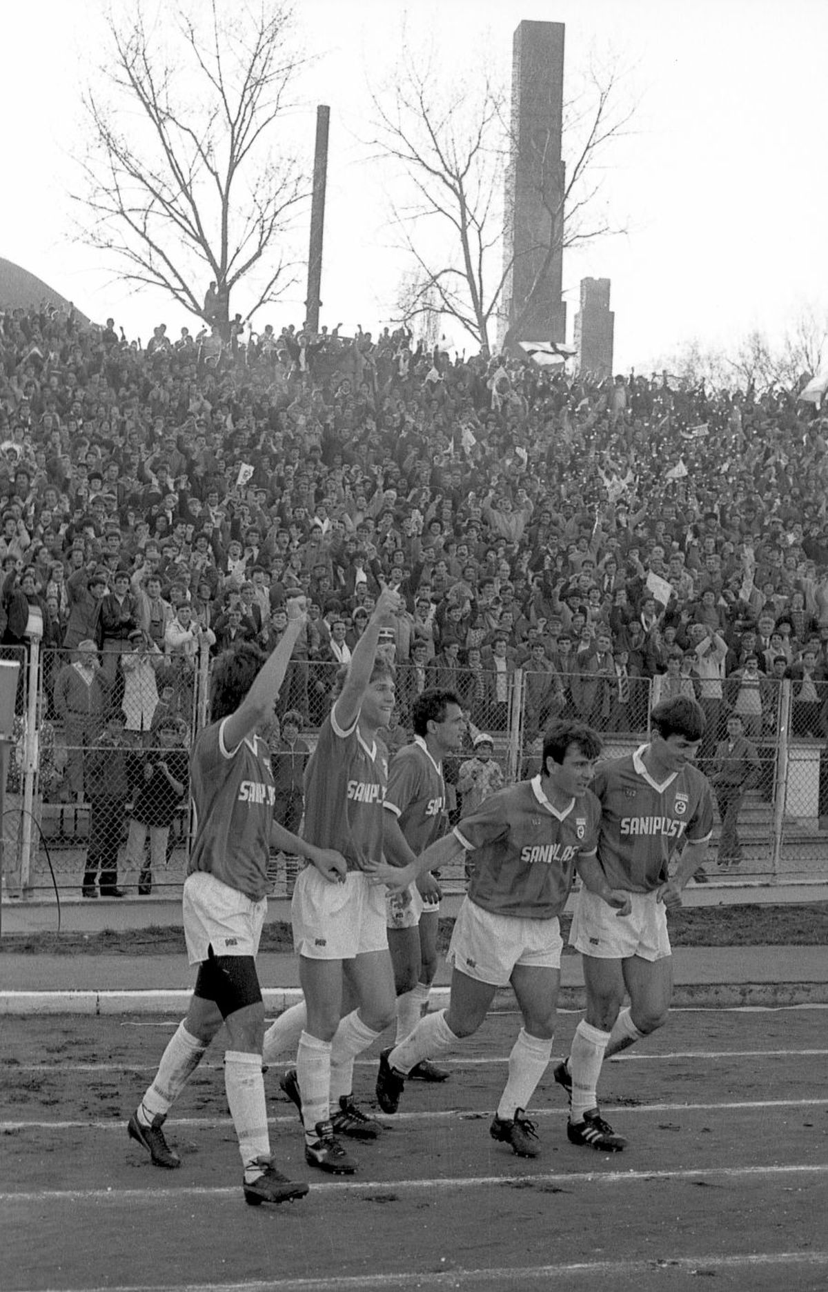 RETRO GSP // 21 martie, ziua „câinilor”! Dinamo obținea cele mai mari performanțe europene