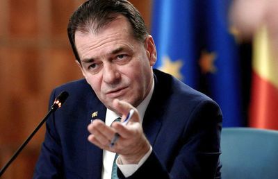 Mesaj dur după OUG privind salariile jucătorilor: „Știți doar să stați cu mâna întinsă” + De ce premierul Orban a avut replica: „Vi s-ar părea normal ca statul să achite salariile la FCSB?!"