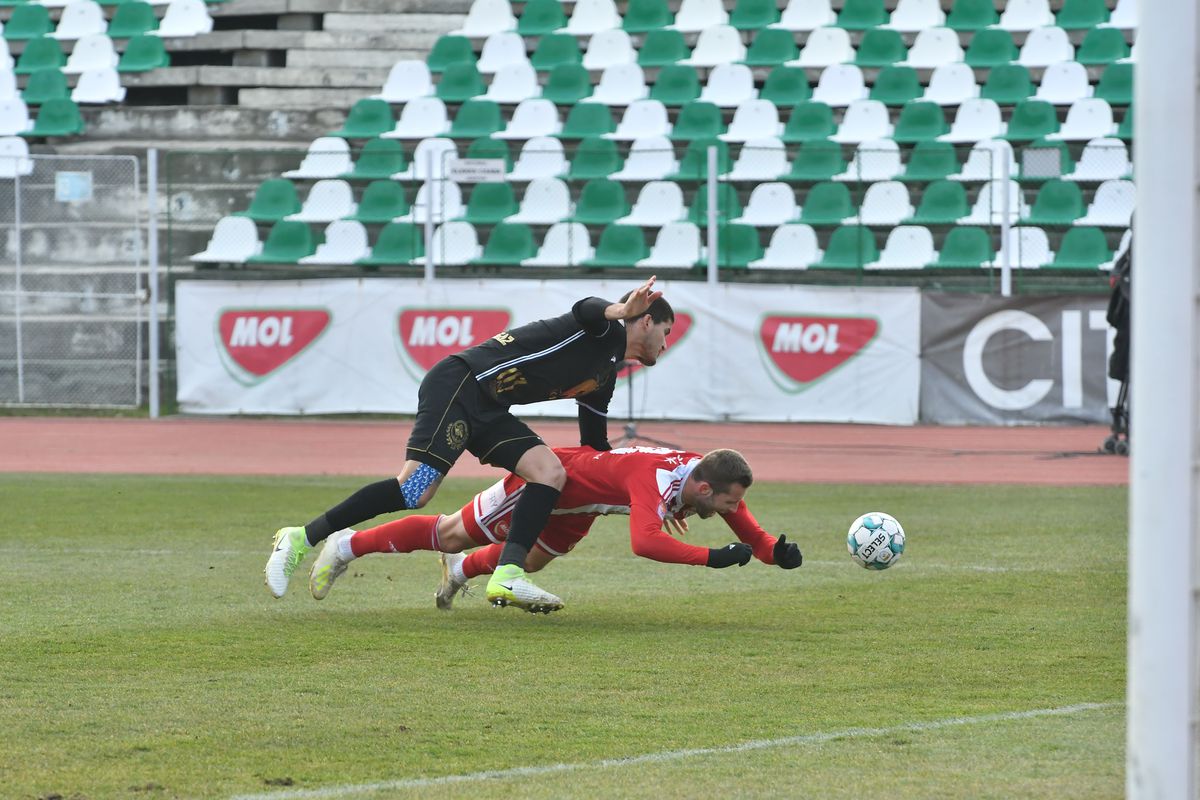 FOTO+VIDEO. Sepsi - Gaz Metan 1-1 » Viciere de rezultat la Sf. Gheorghe! Decizie catastrofală de arbitraj