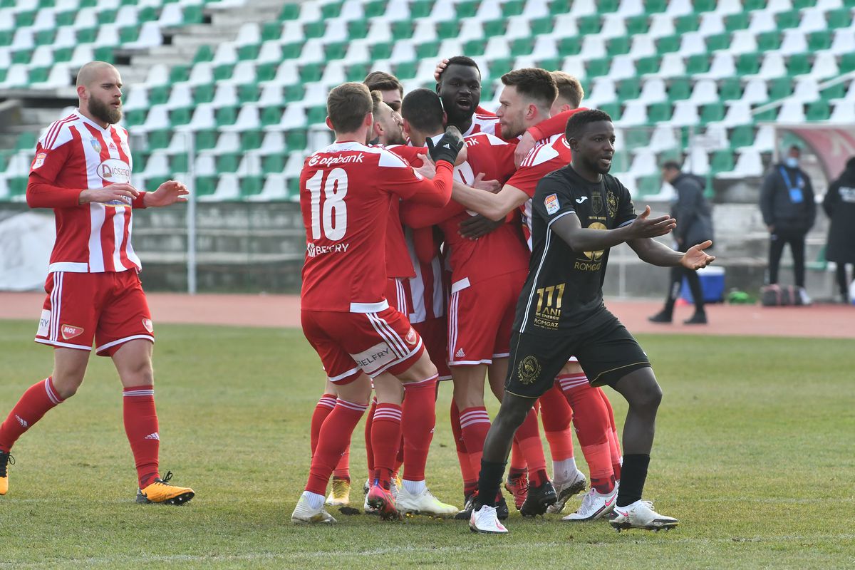 FOTO+VIDEO. Sepsi - Gaz Metan 1-1 » Viciere de rezultat la Sf. Gheorghe! Decizie catastrofală de arbitraj