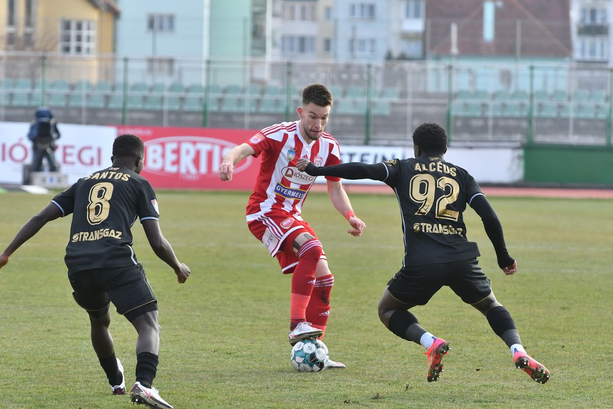 FOTO+VIDEO. Sepsi - Gaz Metan 1-1 » Viciere de rezultat la Sf. Gheorghe! Decizie catastrofală de arbitraj