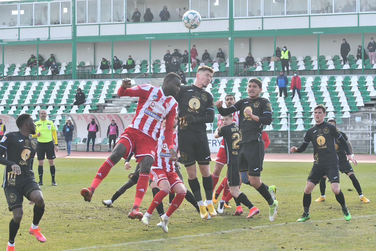 FOTO+VIDEO. Sepsi - Gaz Metan 1-1 » Viciere de rezultat la Sf. Gheorghe! Decizie catastrofală de arbitraj