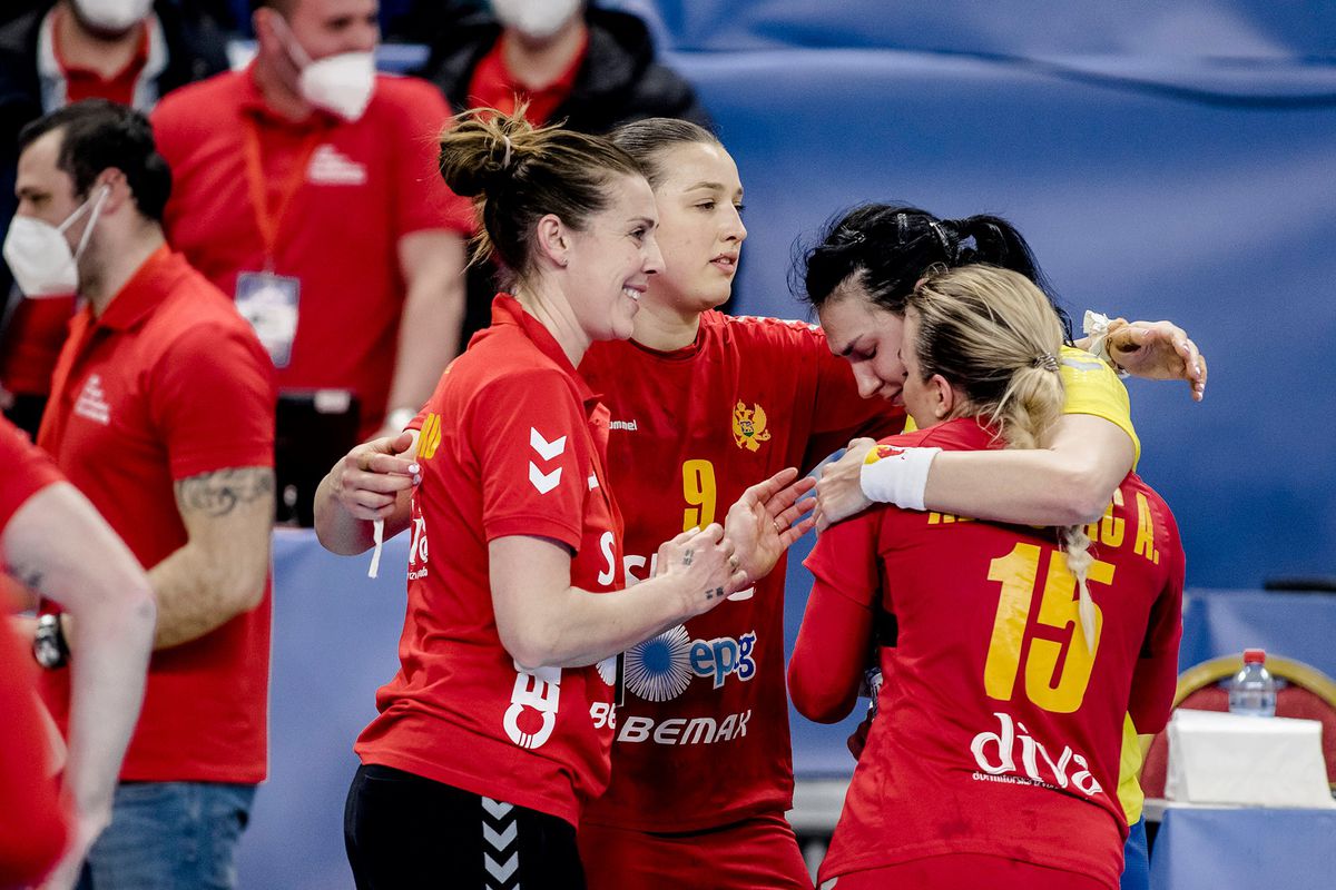 Crina Pintea, strigăt de disperare după ratarea calificării la JO: „M-am săturat! N-am avut milă în ultimii 6 ani, și-au bătut joc de munca mea, pentru că suntem mici, mici de tot”