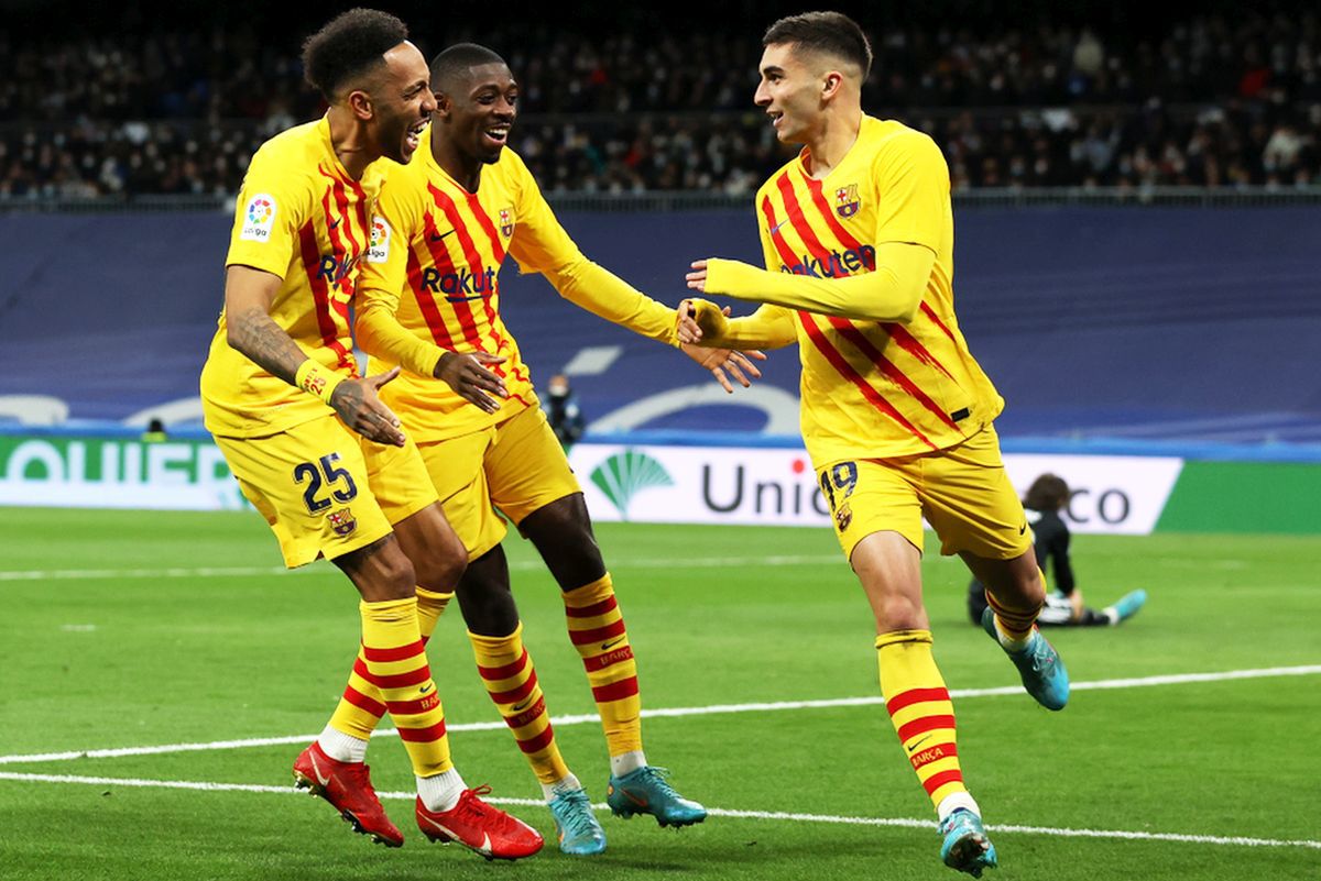 Ziarele importante din Madrid nu s-au ferit de cuvinte mari după recitalul Barcelonei pe „Bernabeu”: „Evoluție stratosferică!” / „Un «scandal»”