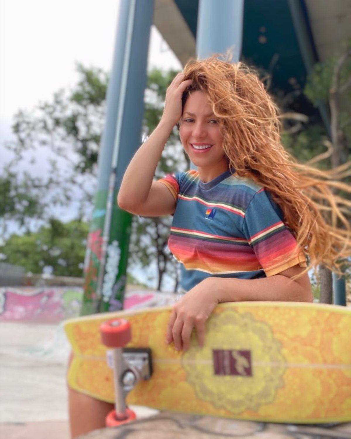 L-a uitat pe Pique? Cu cine a fost fotografiată Shakira în vacanță