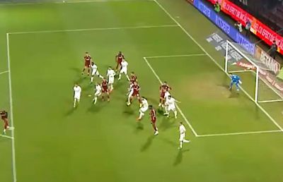 Propunerea care ar revoluționa fotbalul » S-ar evita situații ca la CFR Cluj - Rapid