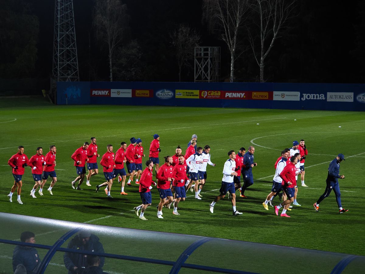 Edi „Ninja” Iordănescu a atras toate privirile la antrenamentul oficial al României » Ce accesoriu a purtat