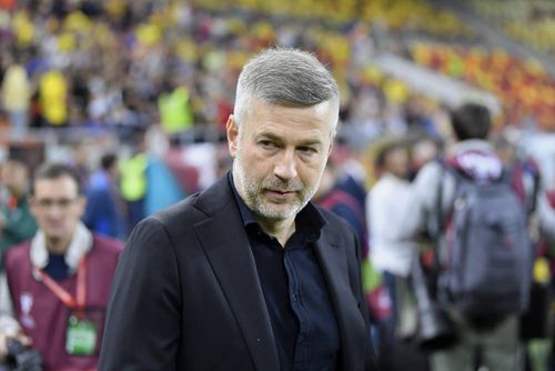 Edi Iordănescu se gândește pe cine să lase acasă la Euro 2024. Foto: Imago