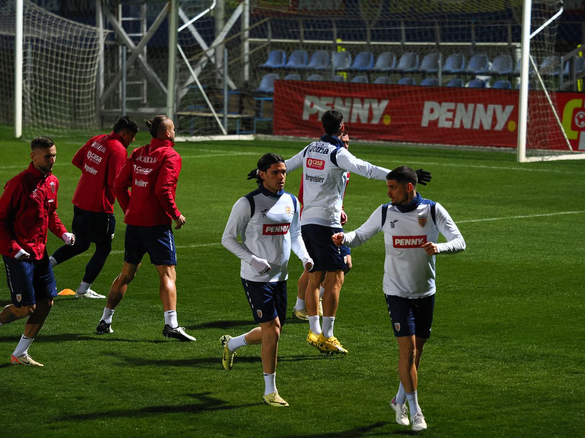 Edi „Ninja” Iordănescu a atras toate privirile la antrenamentul oficial al României » Ce accesoriu a purtat