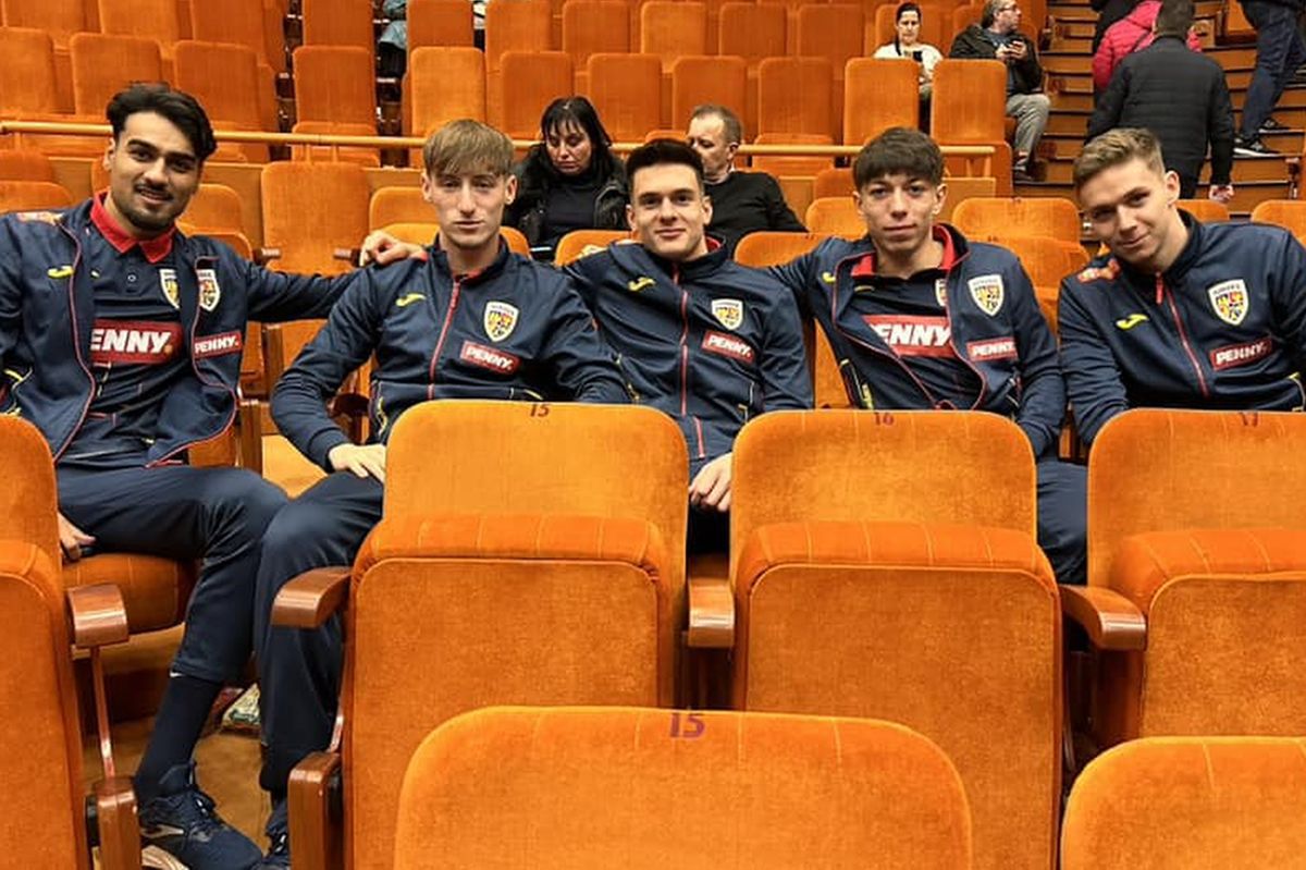 Daniel Pancu, la teatru alături de fotbaliștii naționalei de tineret