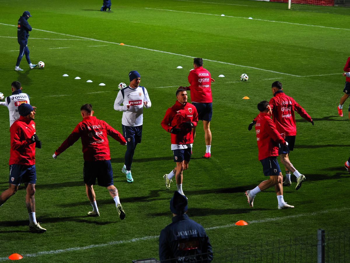 Edi „Ninja” Iordănescu a atras toate privirile la antrenamentul oficial al României » Ce accesoriu a purtat