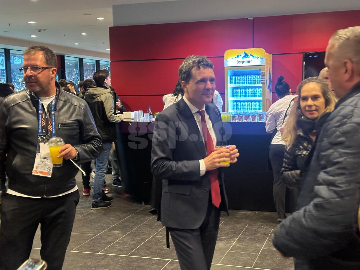 Nicușor Dan la România - Bosnia