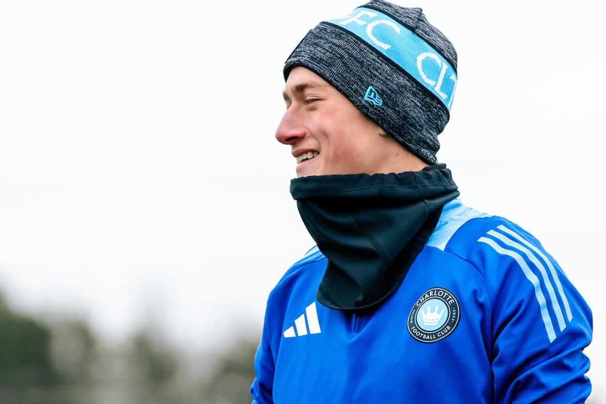 Daniel Ethan Gold a ales să reprezinte România