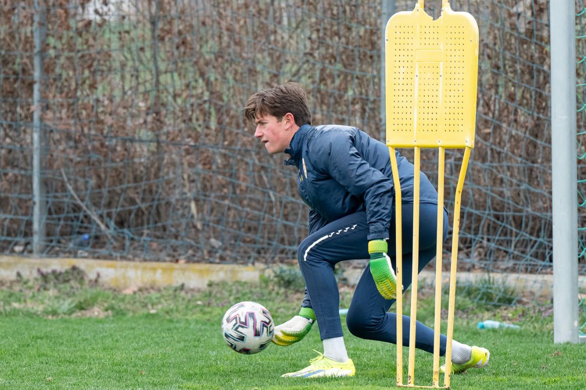 Daniel Ethan Gold a ales să reprezinte România