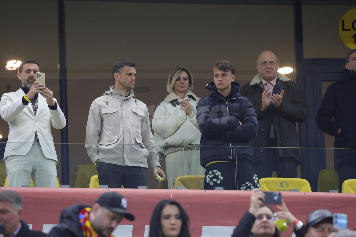 Imaginea serii pe Arena Națională » Rivalii din București, împreună la România - Bosnia