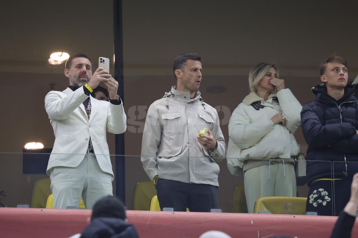 Imaginea serii pe Arena Națională » Rivalii din București, împreună la România - Bosnia