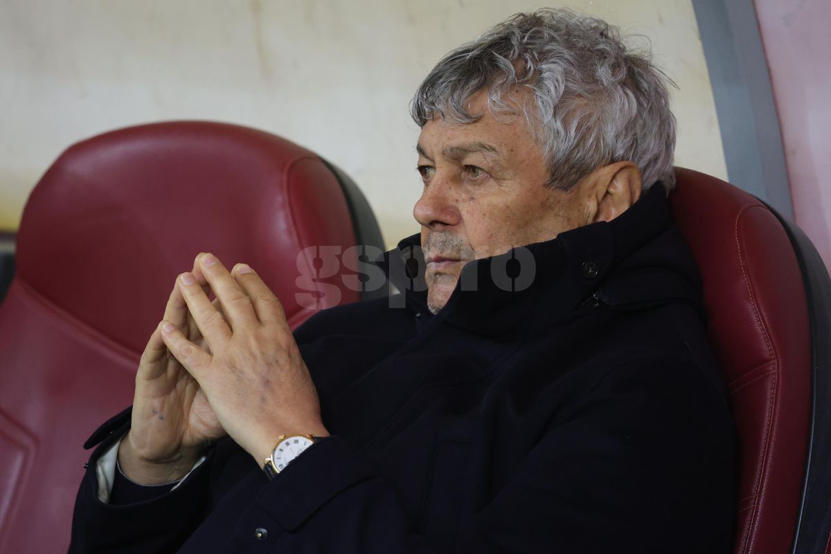 Mircea Lucescu, „împietrit” pe bancă la finalul eșecului cu Bosnia