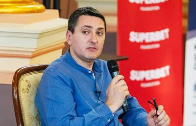 „Vasili Stalin e modelul lui Valentin, puțini știu” » Un expert în dictatura familiei Ceaușescu, interviu în Gazetă: „E o minciună că a stat departe de politică!”